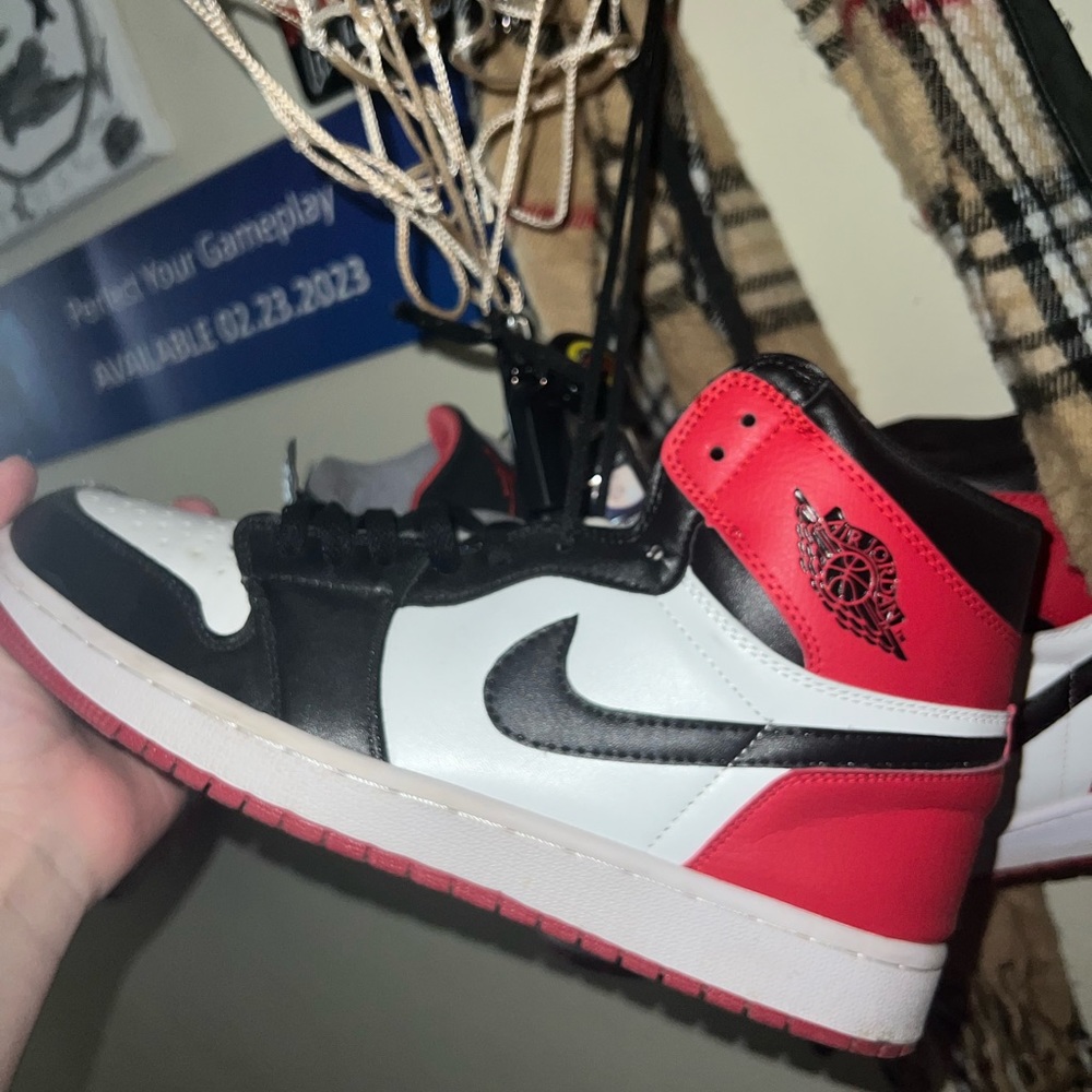 Jordan 1